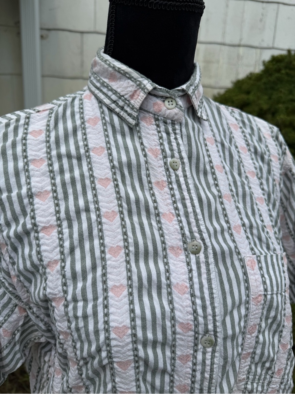 Vintage Krazy Kat Textured Button Up Short Sleeve Top Women’s M Hearts/Stripes